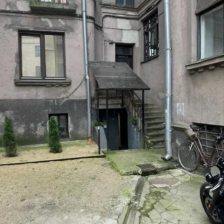 Eksporta 5 아파트